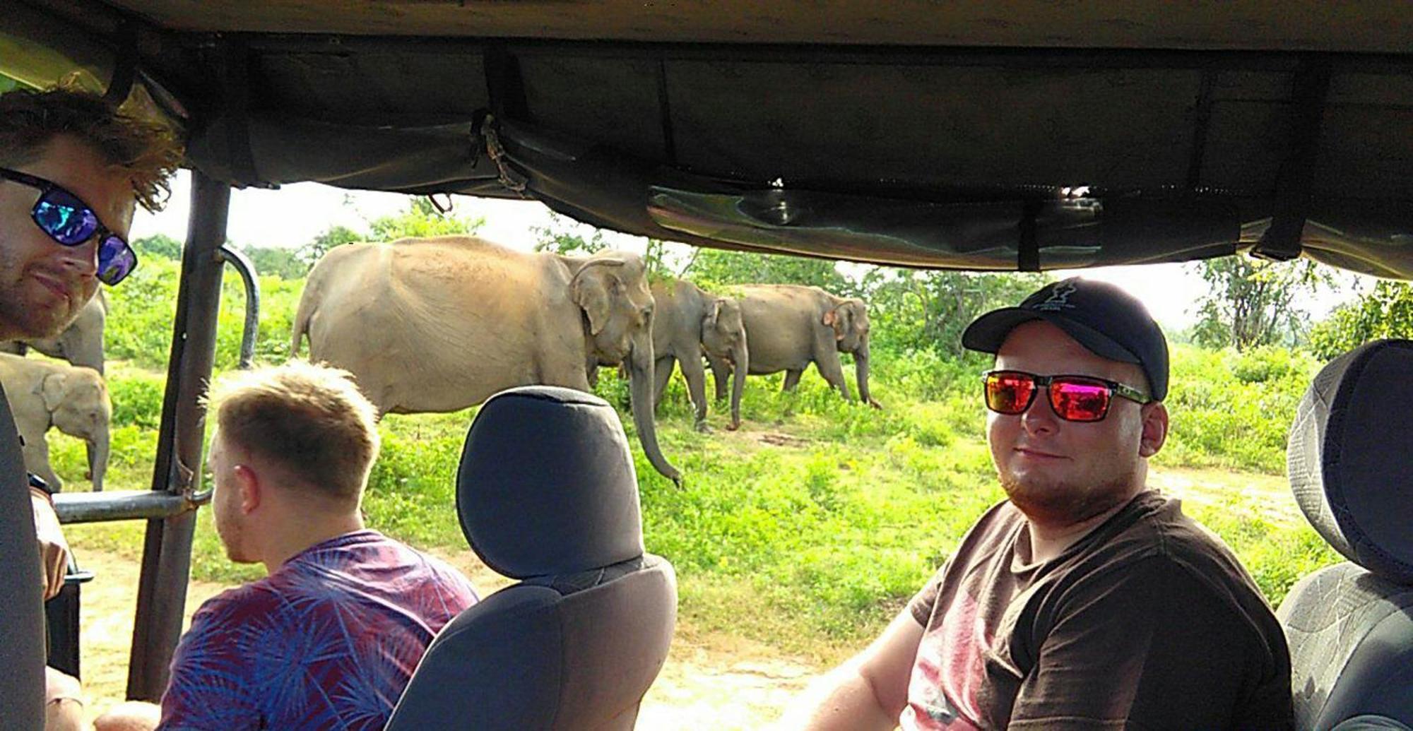 Wild Eagle Safari Resort Udawalawe Luaran gambar